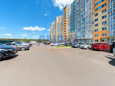 квартира за адресою Берковецька вул., 6а