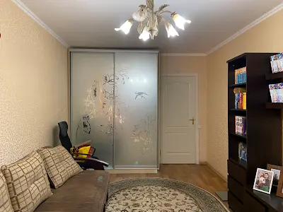 квартира за адресою Космонавта Поповича вул. ( Волкова), 8