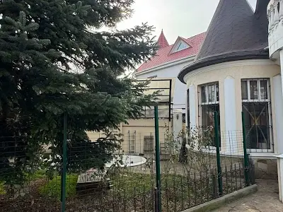 будинок за адресою Дачна вул.