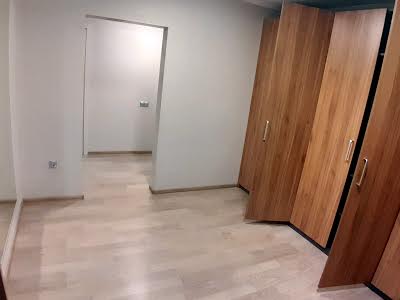 квартира за адресою Академіка Глушкова просп., 9є