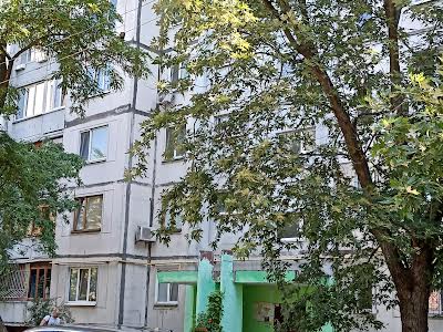 квартира за адресою Левка Лук'яненка вул. (Маршала Тимошенка), 11-А