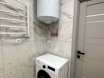 квартира по адресу Озёрная ул., 27