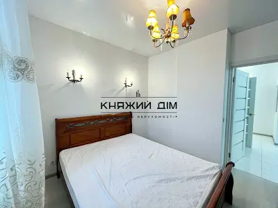 квартира за адресою Феодосійська вул., 3-В