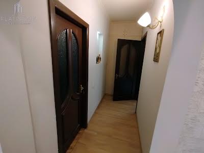 квартира за адресою Рональда Рейгана вул., 30