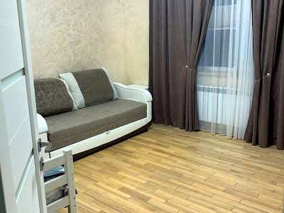 квартира за адресою Дорошенка вул., 5