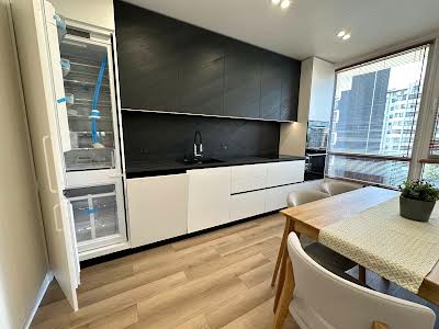 квартира за адресою Бельведерська вул., 32