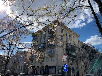 квартира за адресою Шовковична вул., 13/2