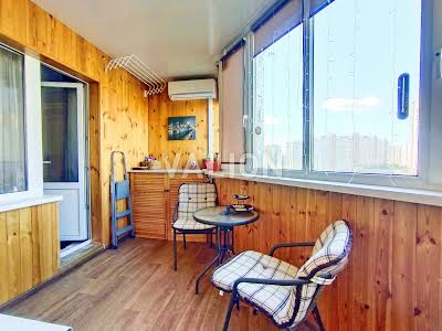 квартира за адресою Петра Григоренка просп., 13