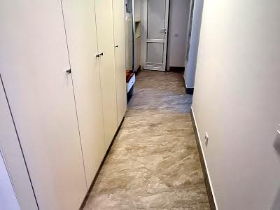 квартира за адресою Івана Миколайчука вул., 10