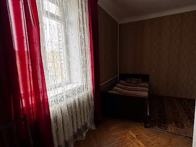 квартира за адресою Леоніда Каденюка просп. (Юрія Гагаріна), 3-А