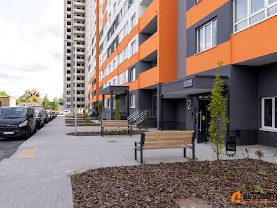 квартира за адресою Озерна вул., 27-А