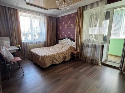 квартира за адресою Університетська вул. (Першотравнева), 18а