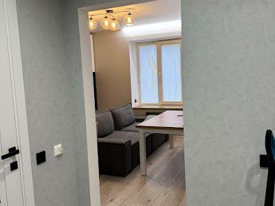 квартира за адресою Авіахімічна вул., 7