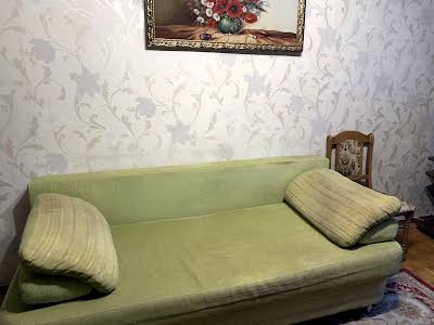 квартира за адресою Левка Лук'яненка вул. (Маршала Тимошенка), 1-Б