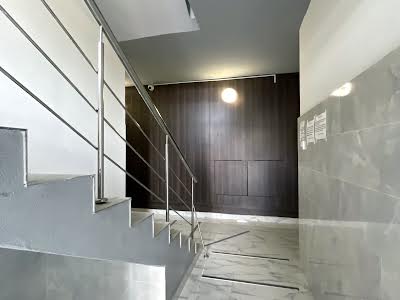 квартира за адресою Роксоляни вул., 2