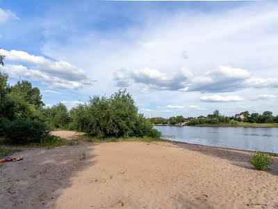 будинок за адресою с. Осещина, Садовая 1а