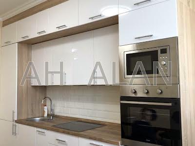 квартира по адресу Ревуцкого ул., 40г