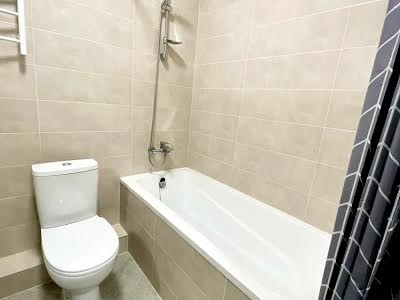 квартира за адресою Миколи Гулака вул., 4