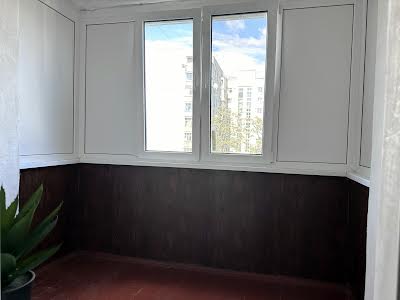 квартира за адресою Івана Драча вул. (Гагаріна), 17