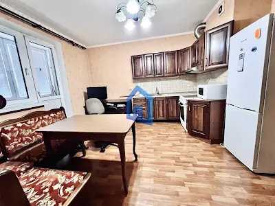 квартира по адресу Александра Мишуги ул., 8