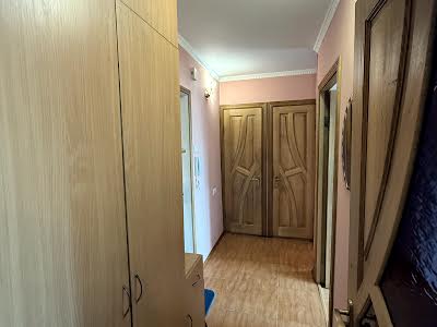квартира по адресу лятошинського, 26Б