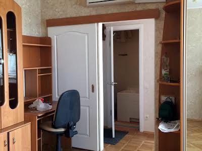 квартира за адресою Садово-Ботанічна вул. (Тимірязєвська), 4