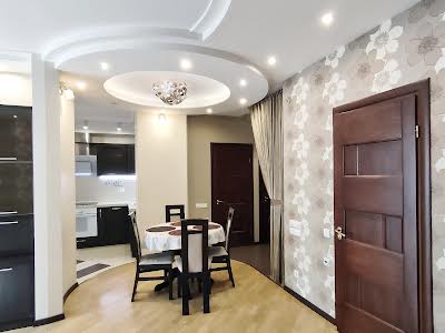 квартира за адресою Регенераторна вул., 4