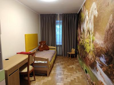 квартира по адресу Елены Телиги ул., 37-А