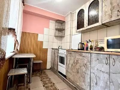 квартира за адресою Морозна вул., 10