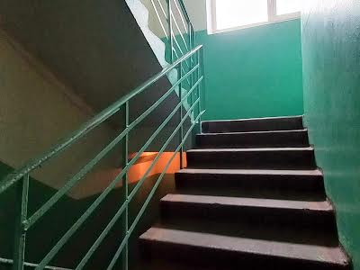 квартира за адресою Богатирська вул., 14