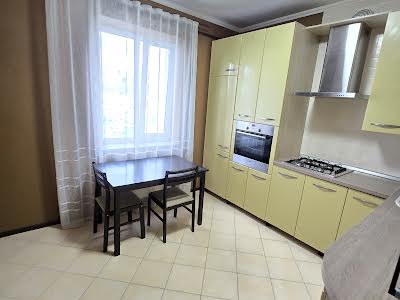 квартира по адресу Леси Украинки ул., 11