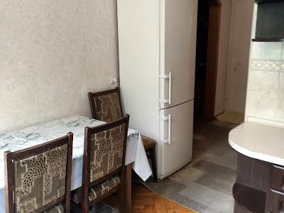 квартира по адресу Героев Днепра ул., 5