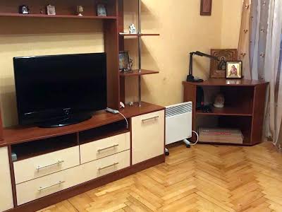 квартира за адресою Святого Миколая вул. (Артема), 67