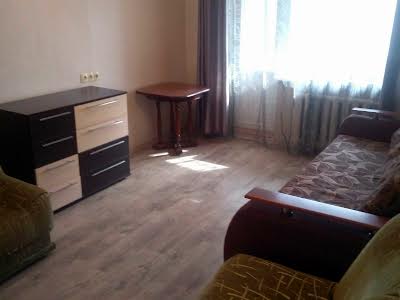 квартира за адресою Академіка Корольова вул., 28