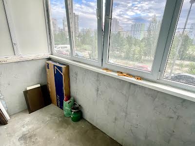 квартира за адресою Миколи Закревського вул., 103