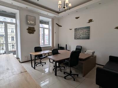 комерційна за адресою Шота Руставелі вул., 1