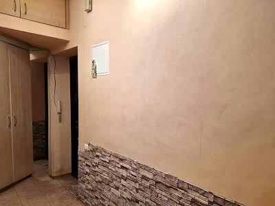 квартира по адресу Строителей ул., 8