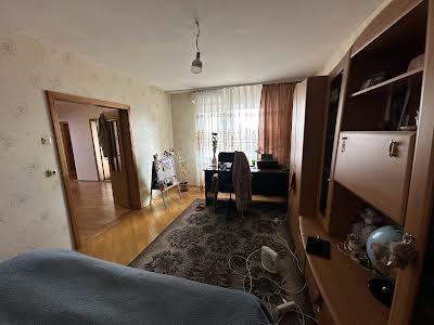 квартира за адресою Милославська вул., 47а