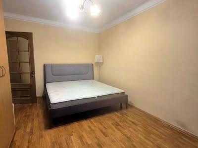 квартира за адресою Білоруська вул., 15-Б