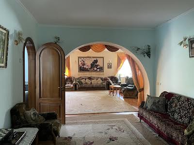 будинок за адресою Квіткова вул., 3