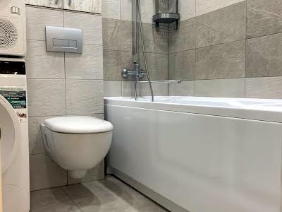 квартира за адресою Дорошенка вул., 5