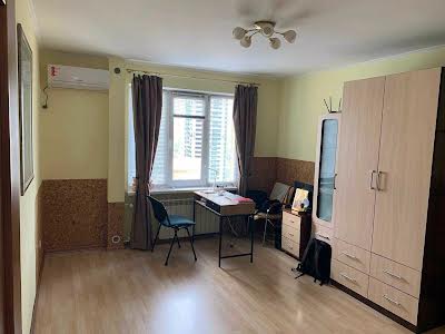 квартира за адресою Оноре де Бальзака вул., 4-А