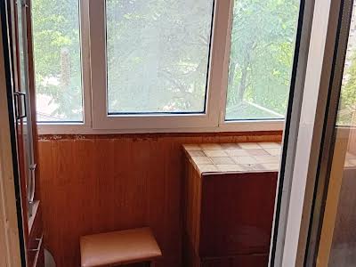 квартира за адресою Владислава Бувалкіна вул. (Бочарова Генерала), 55