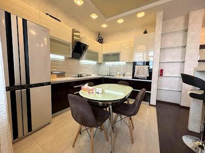 квартира за адресою Науки просп., 28 - 30