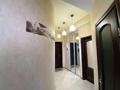квартира за адресою Крутогірний узвіз (Рогальова), 28