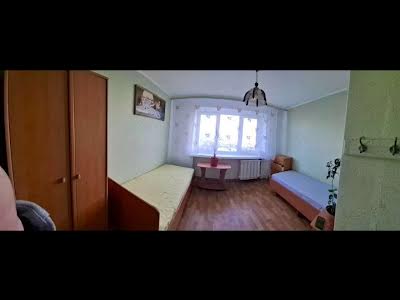 квартира за адресою Володимира Сосюри вул., 4