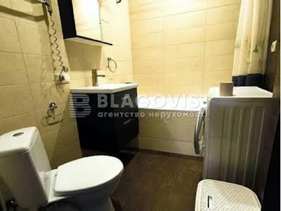 квартира за адресою Метрологічна вул., 9-Д