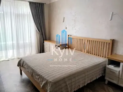 квартира за адресою Дегтярна вул., 7
