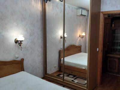 квартира по адресу Героев Днепра ул., 5