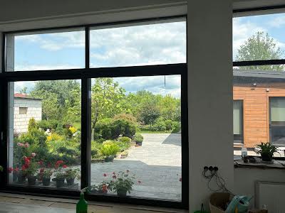 дом по адресу Лесі Українки, 56